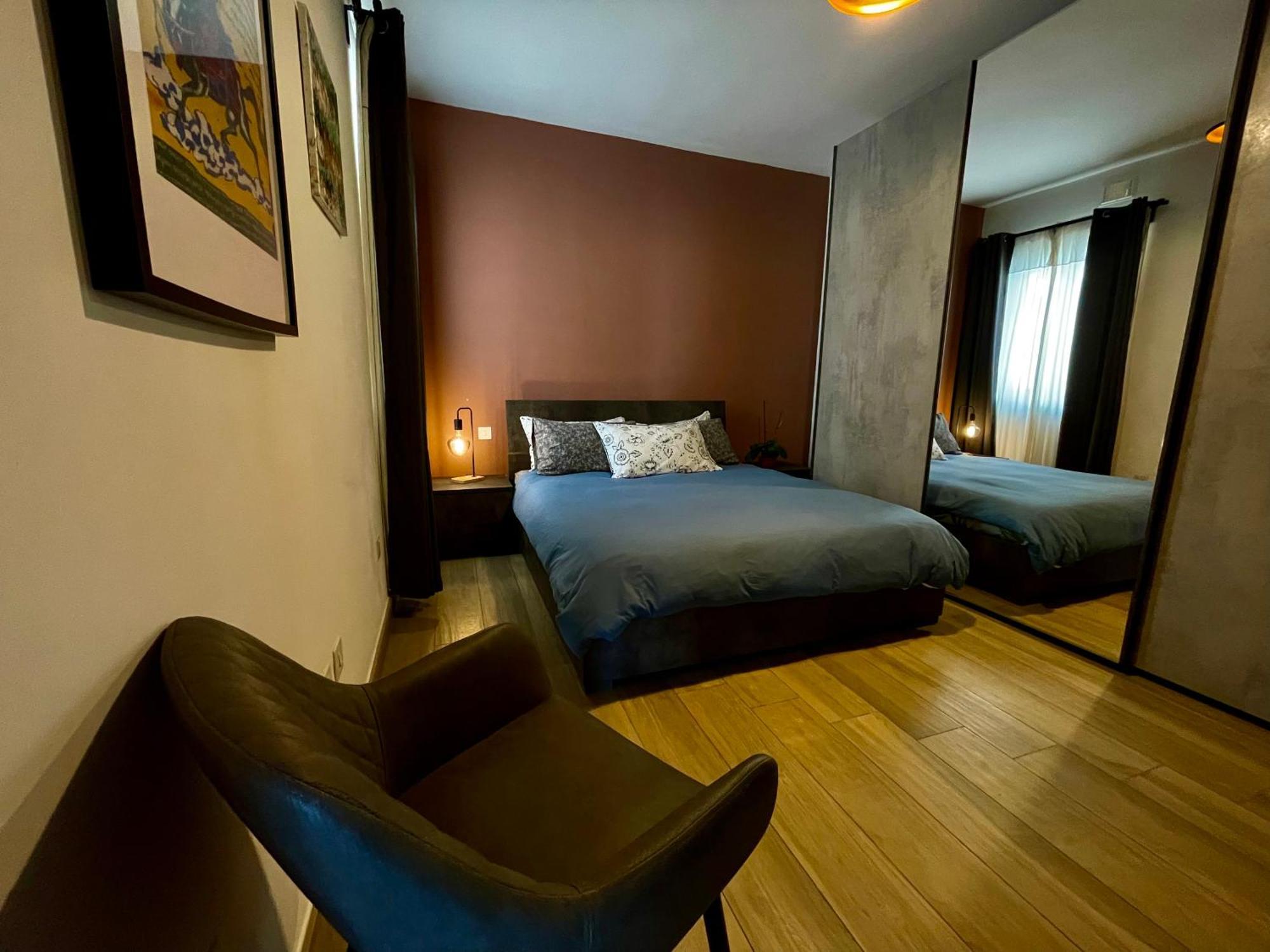 Airport Accommodation Bedroom With Your Own Private Bathroom Self Check In And Self Check Out Air-Condition Included Mqabba Экстерьер фото